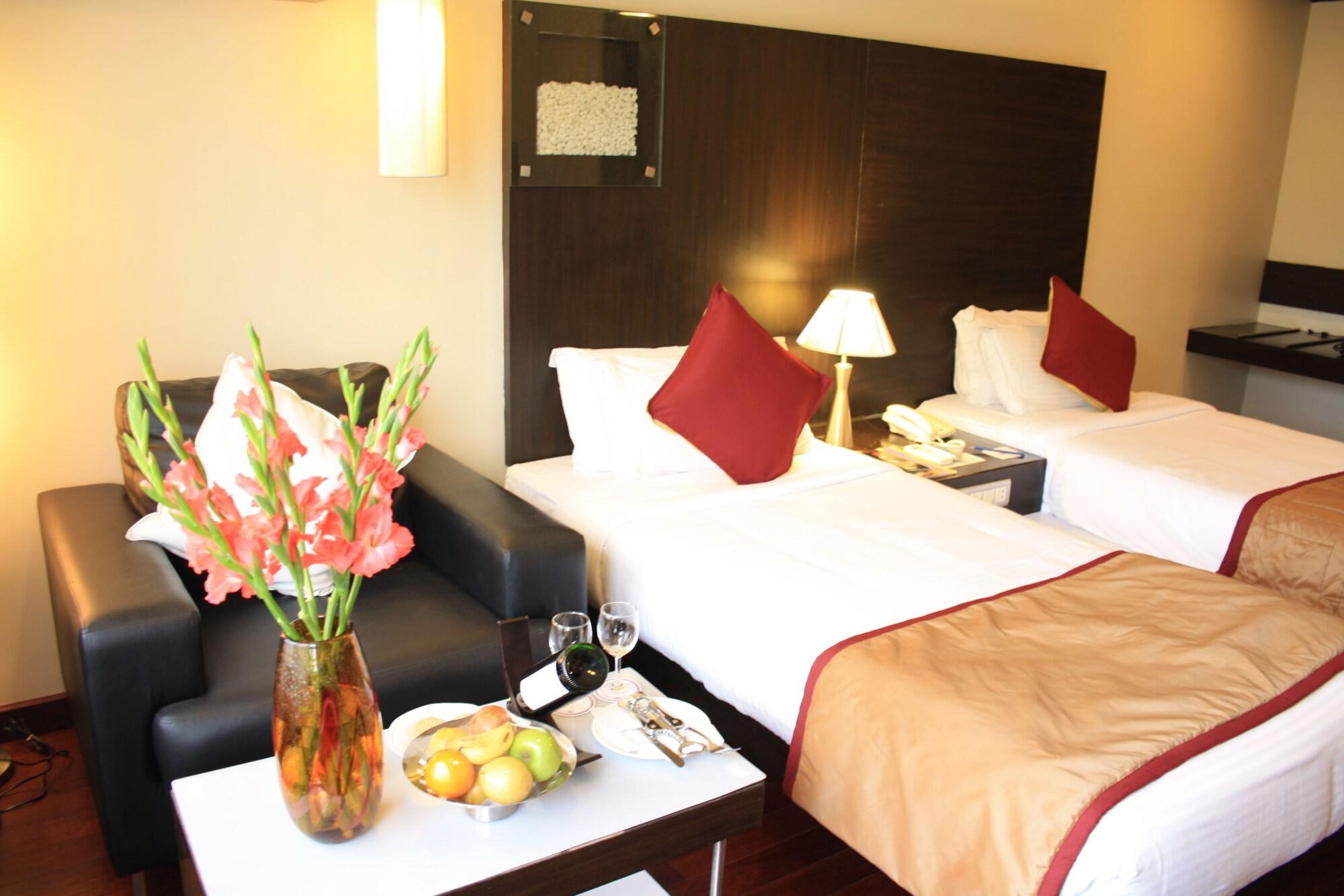37Th Crescent Hotel Bengaluru Extérieur photo