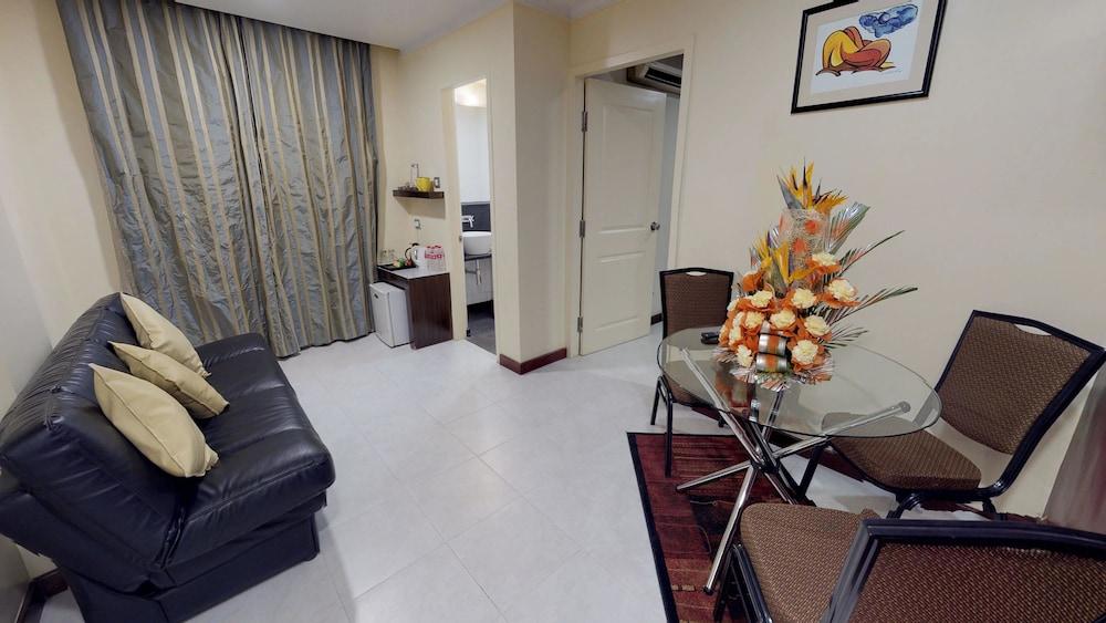 37Th Crescent Hotel Bengaluru Extérieur photo