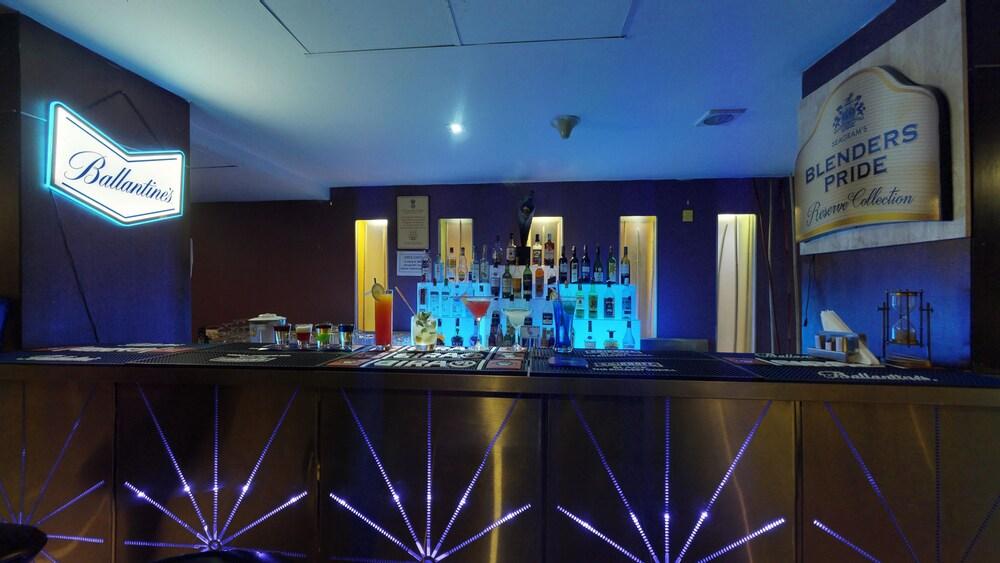 37Th Crescent Hotel Bengaluru Extérieur photo