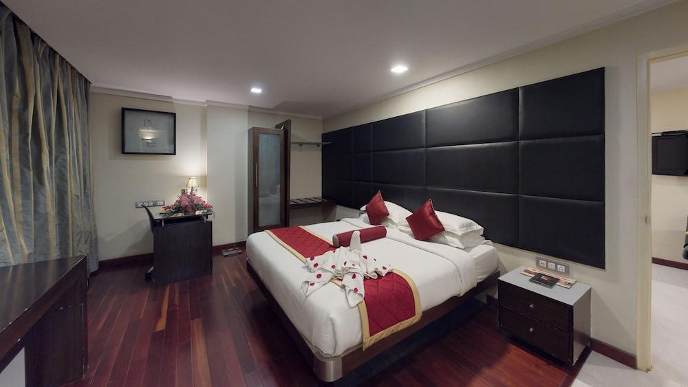 37Th Crescent Hotel Bengaluru Extérieur photo