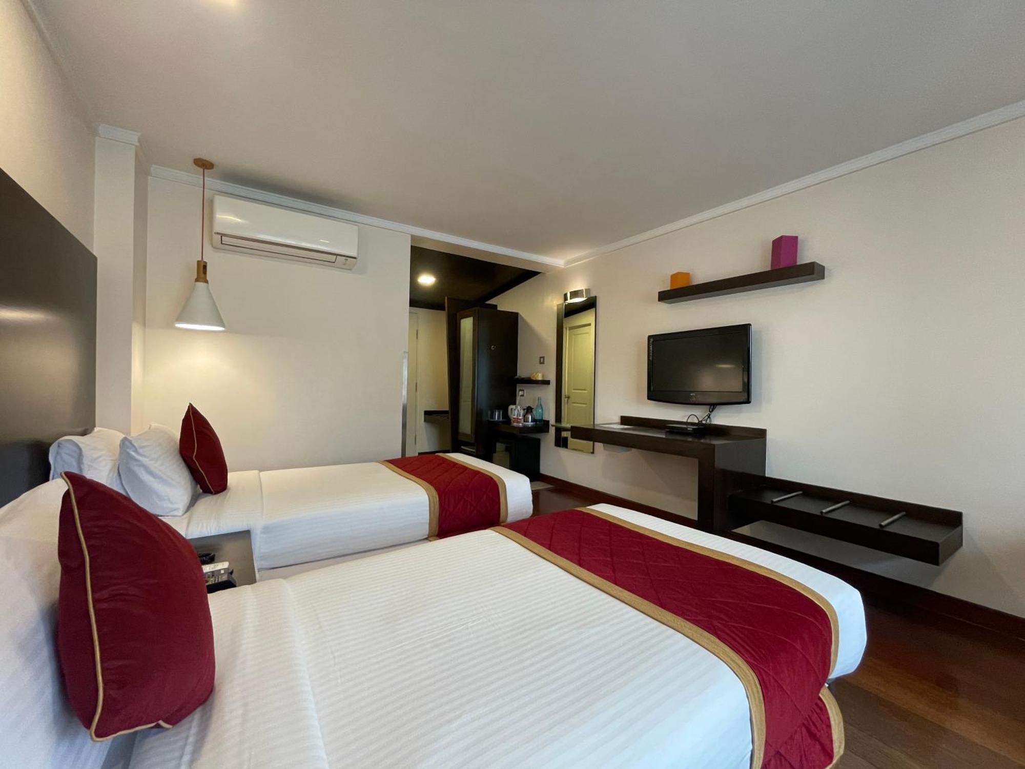 37Th Crescent Hotel Bengaluru Extérieur photo