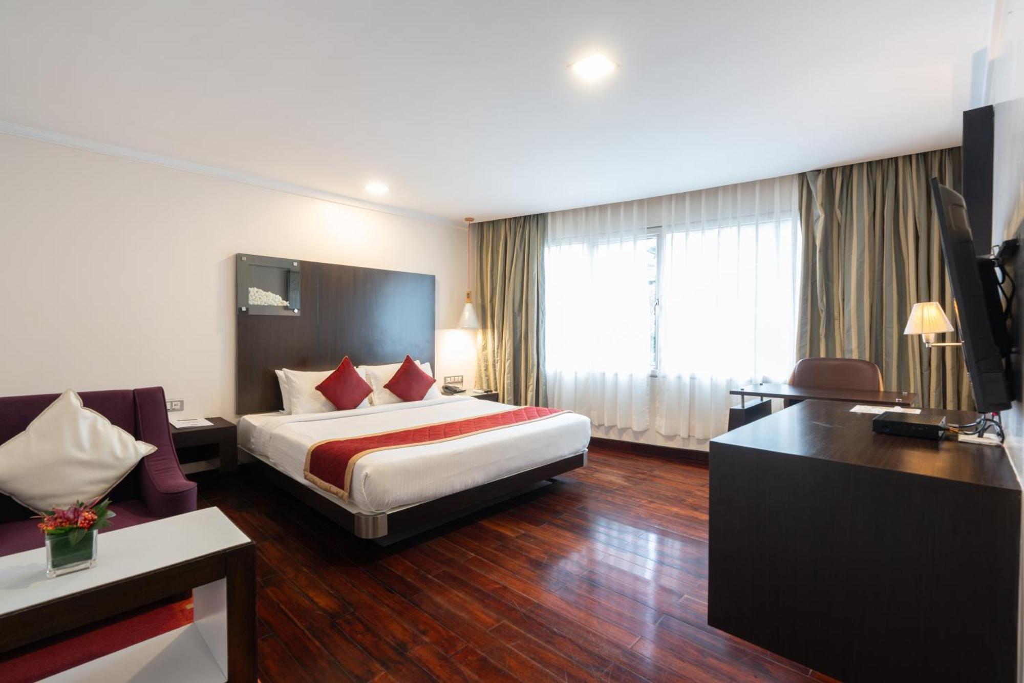 37Th Crescent Hotel Bengaluru Extérieur photo
